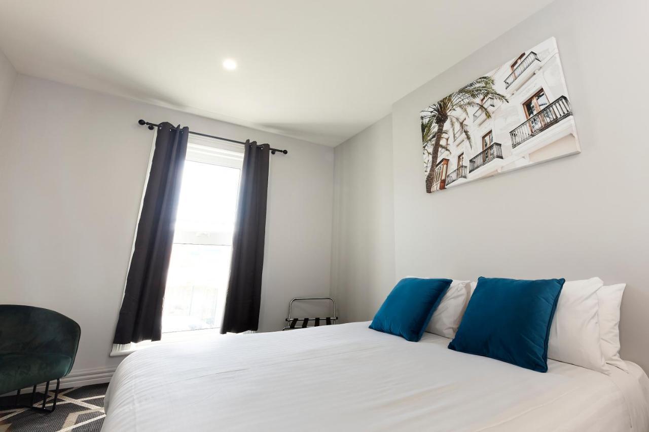 Sports Garden Hotel Лонсестон Экстерьер фото