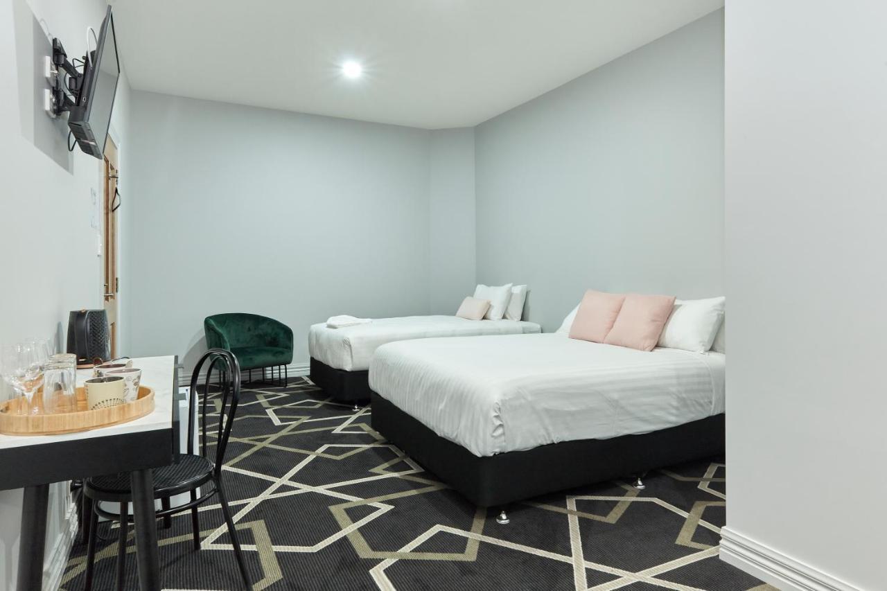 Sports Garden Hotel Лонсестон Экстерьер фото