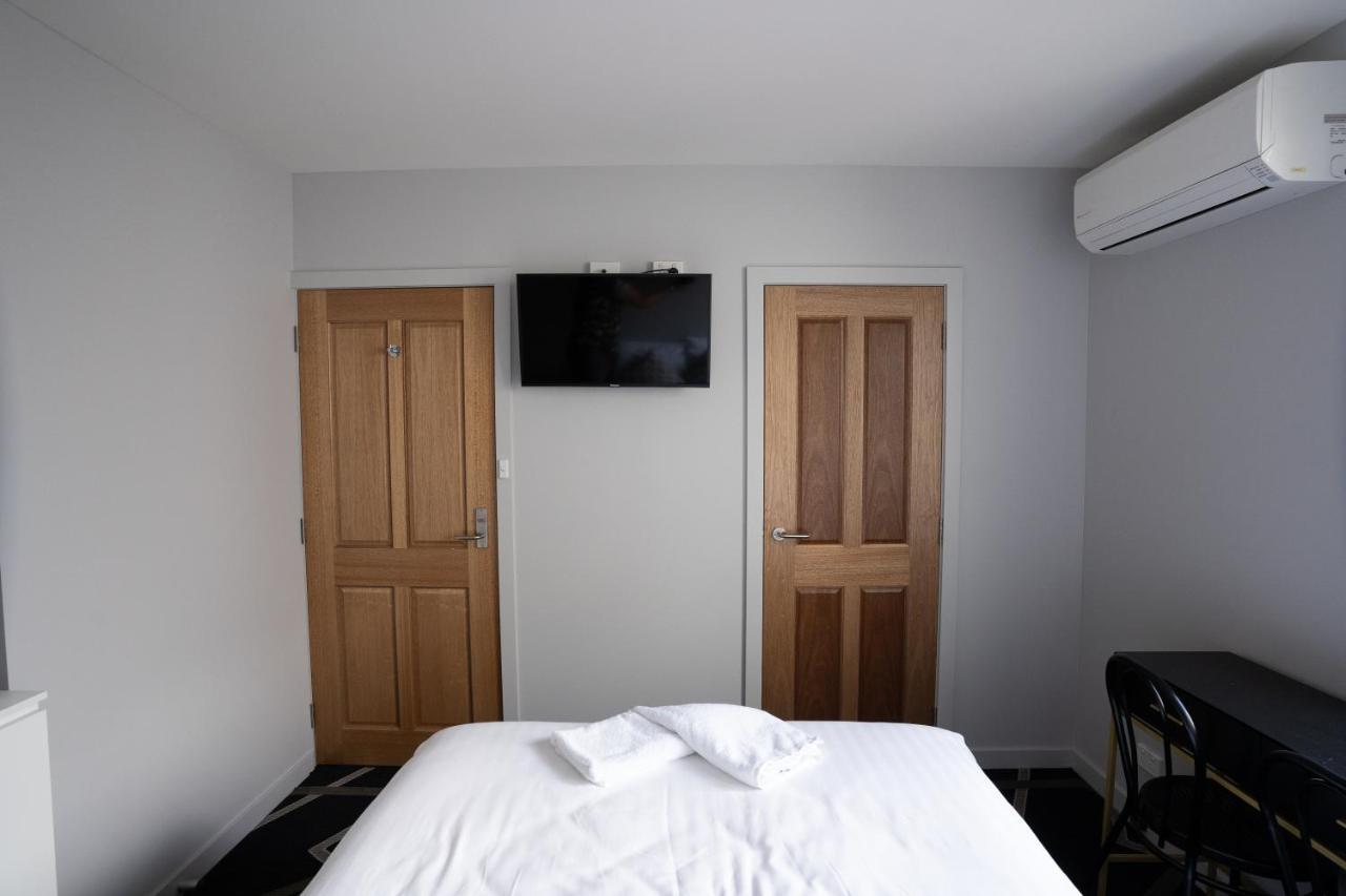 Sports Garden Hotel Лонсестон Экстерьер фото