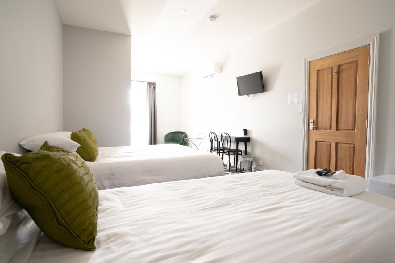 Sports Garden Hotel Лонсестон Экстерьер фото
